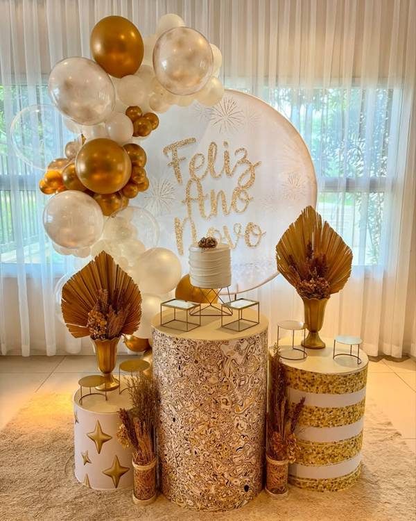 Painel Redondo Dourado: Quando Usar e Como Combinar na Decoração